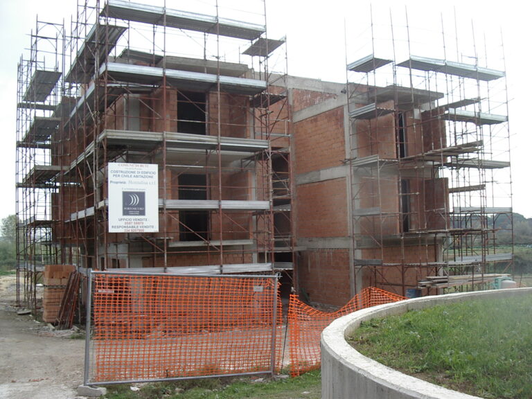 EDIFCIO RESIDENZIALE CASCINE DI BUTI
